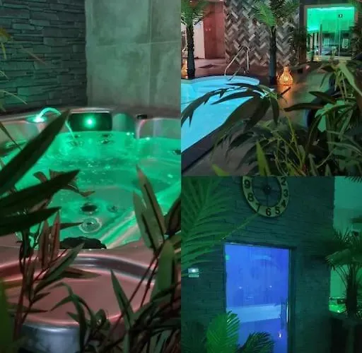 Aux Alcôves Du Hébergement de vacances *